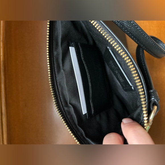 Coach Gallery Pouch - Picture 10 of 10